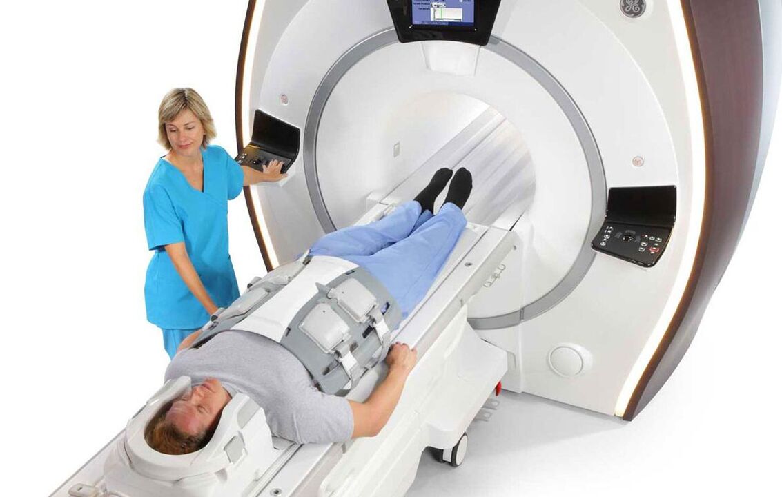 mri gūžas sāpēm